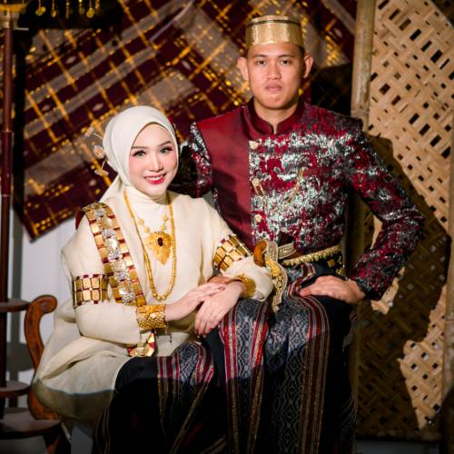 You’re Invited Our Wedding Rere & A. Suci